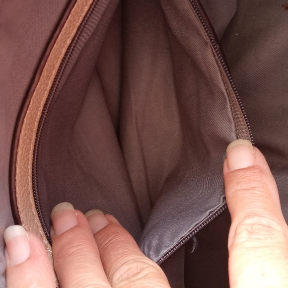 MICHAEL KORS HAMILTON ZIP CLOSER SATCHEL - Picture 10 of 11